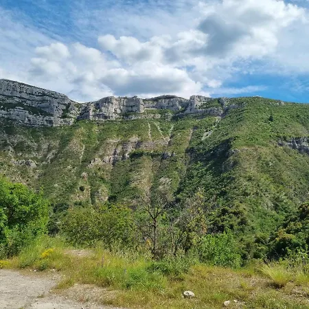 De Navacelles Albergue Blandas
